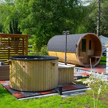 Glamp Mala Laka Jacuzzi & Sauna Zakopane