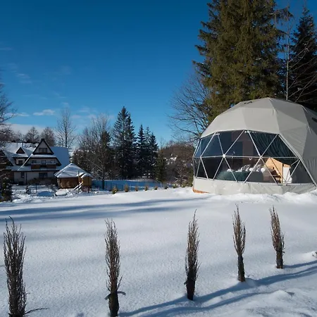 Glamp Mala Laka Jacuzzi & Sauna *